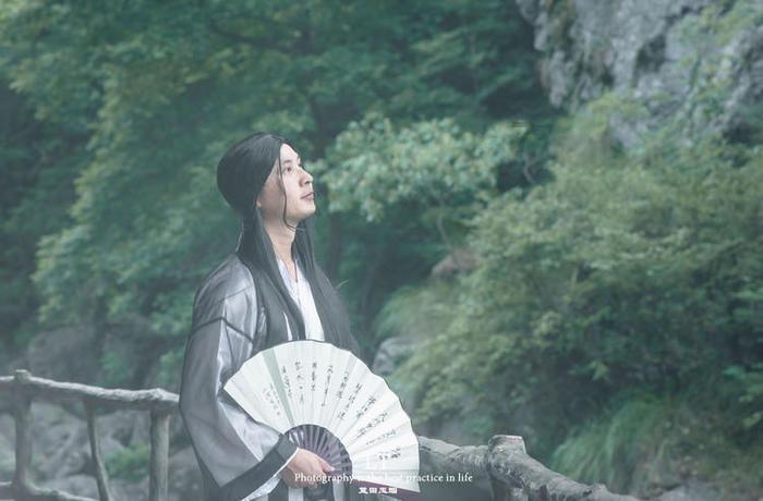 枣庄市卫健委副主任王晶到市中区走访慰问百岁老人