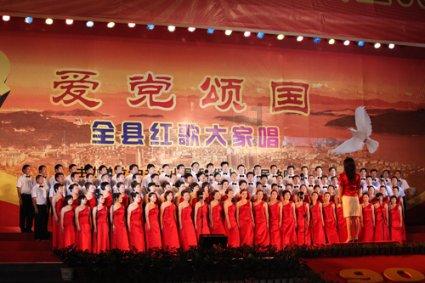 出车祸时副驾没人安全气囊会不会弹出?