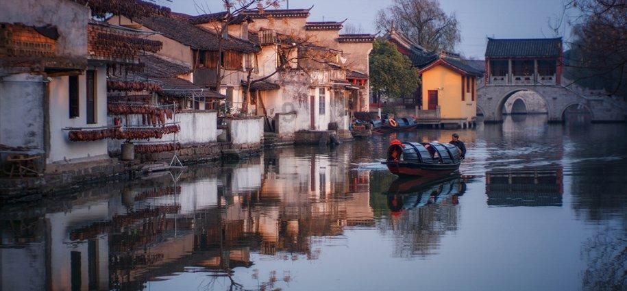 皇冠地下城选关版